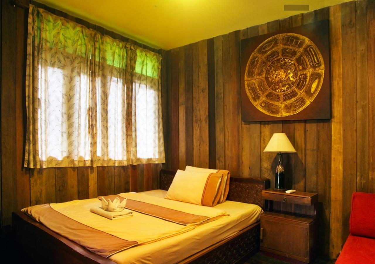 Tanita House Bed and Breakfast Chiang Mai Exteriör bild