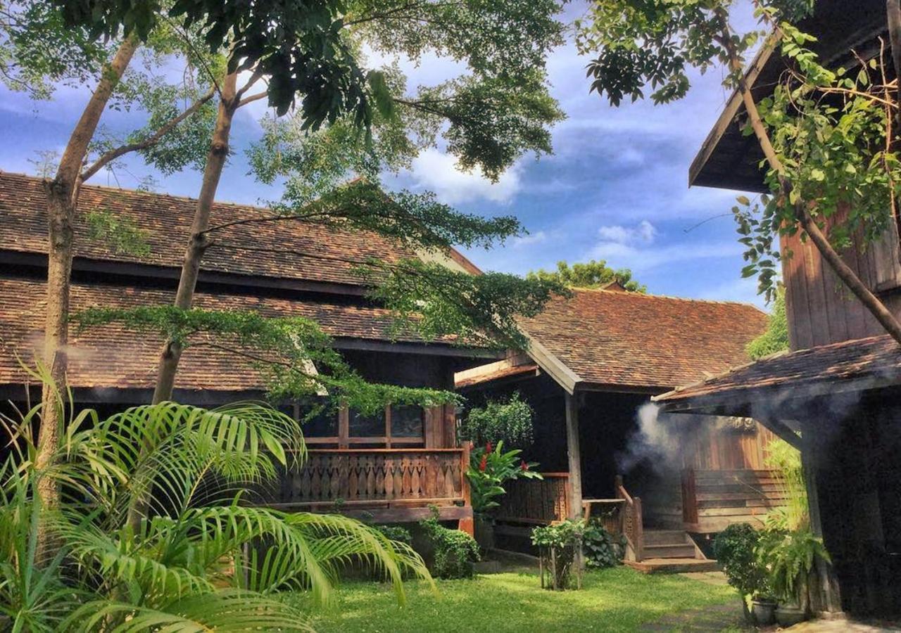 Tanita House Bed and Breakfast Chiang Mai Exteriör bild