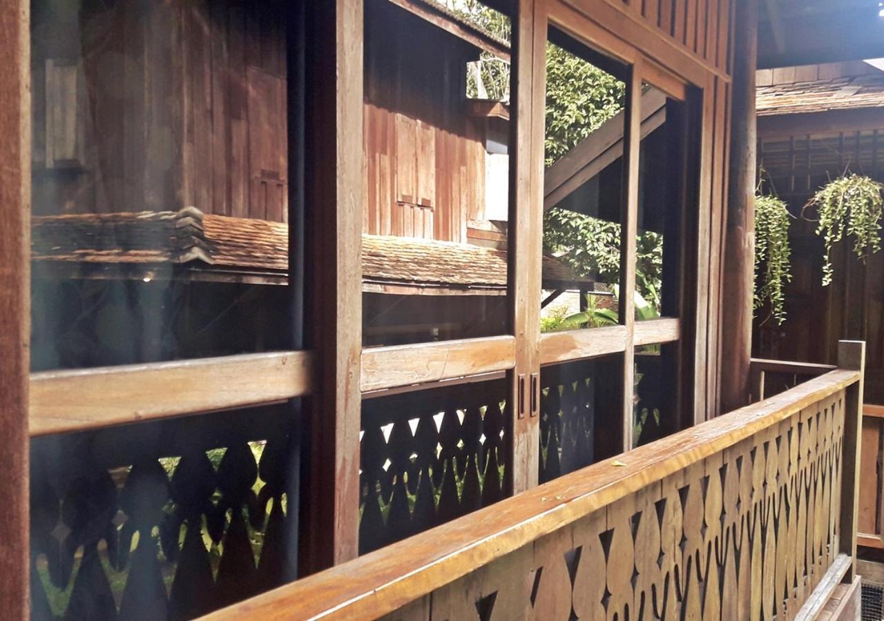 Tanita House Bed and Breakfast Chiang Mai Exteriör bild